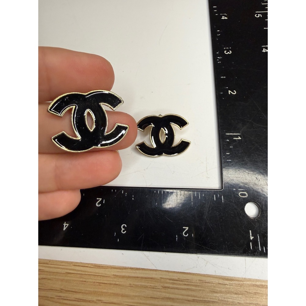 Black Enamel Interlocking C Logo Stud Earrings Gold Tone Jewelry Accessory